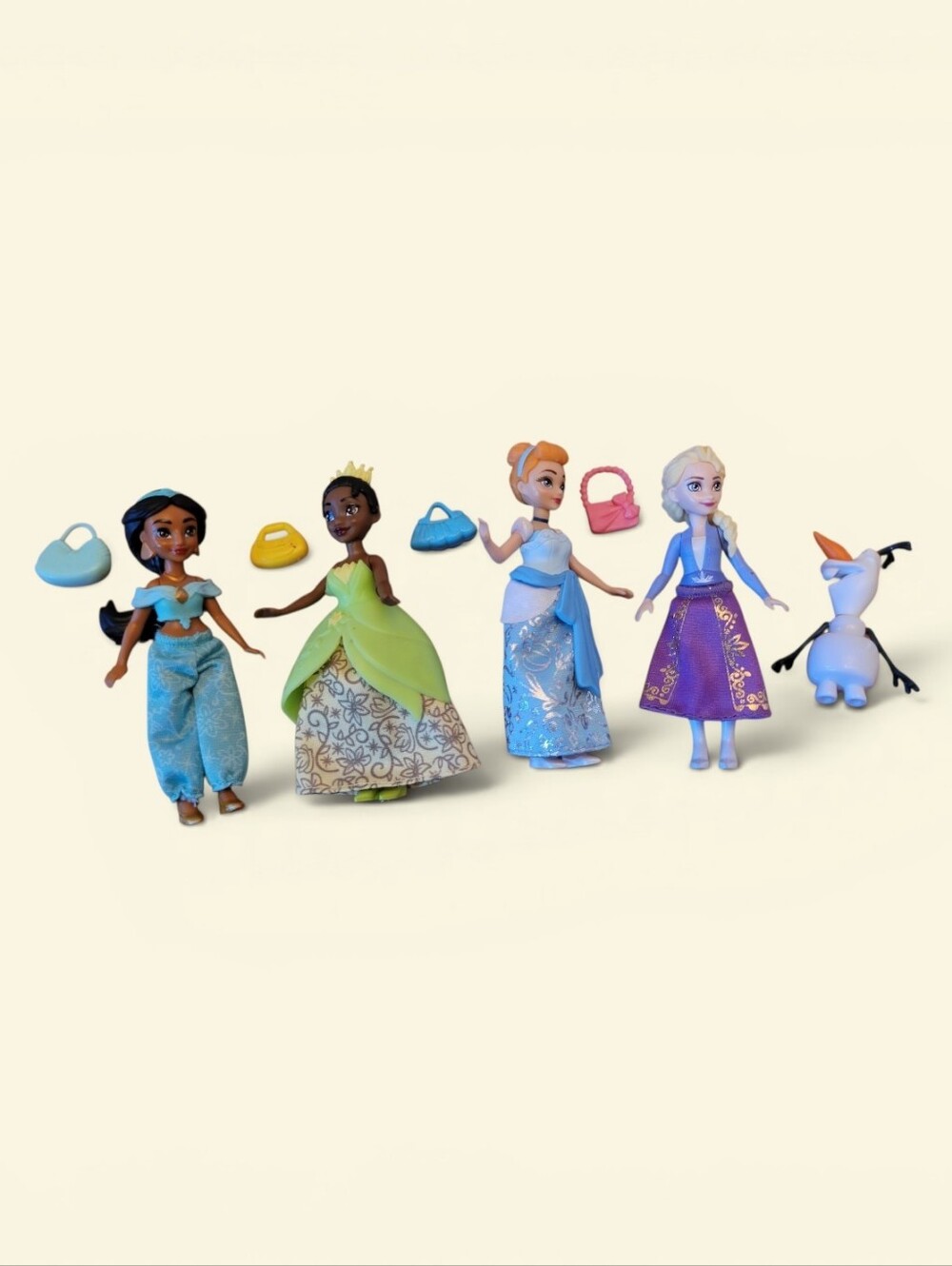 Polly pocket Mini Doll Set with Elsa, Jasmine, Tiana & Accessories - Multicolor